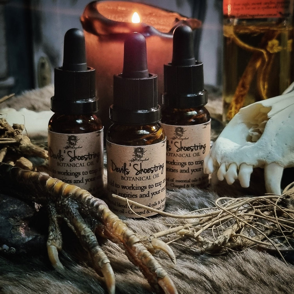 Hoodoo Oils & Powders – Lyllith & The Rune Guy