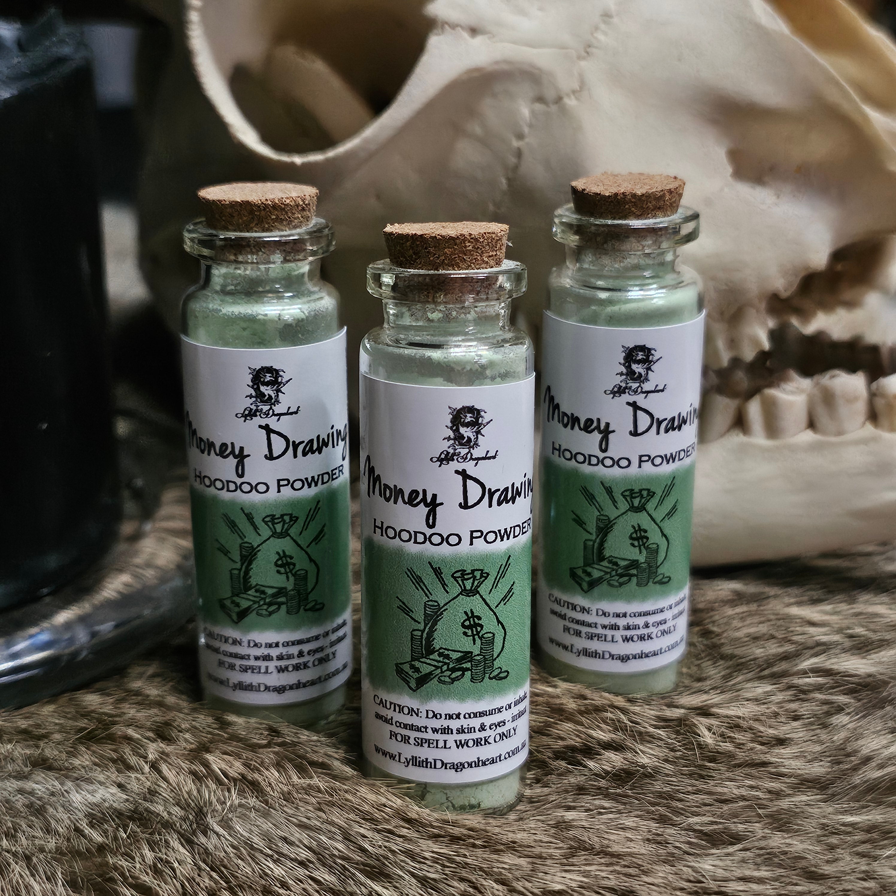 Money Drawing Powder – Lyllith & The Rune Guy